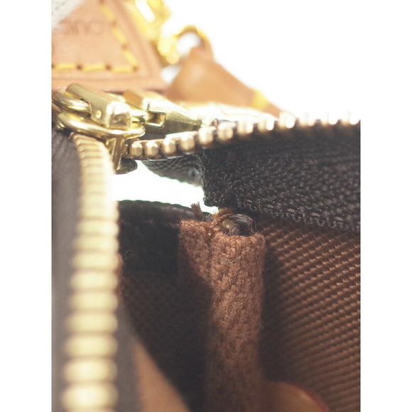 Louis Vuitton Monogram Accessory Graffiti Accessoires Pochette Pouch - Picture 8 of 8